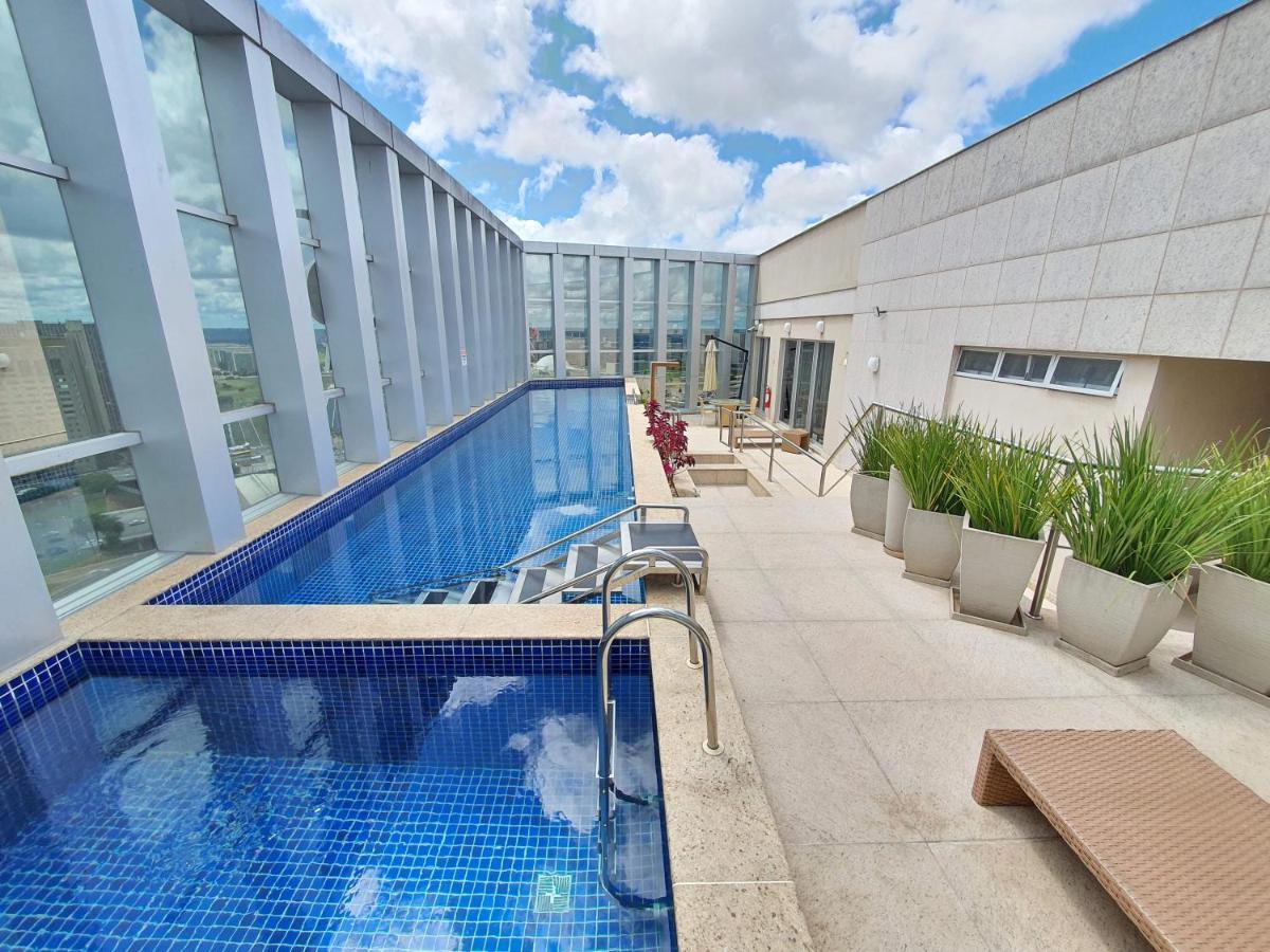 Vision Executive - Work & Live Hotel